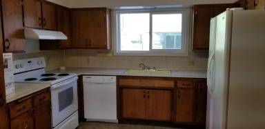 Main picture of 825 W Villard St