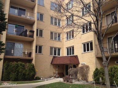 Main picture of 6400 W Belle Plaine Ave