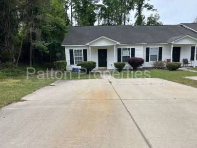 Main picture of 1839 Horseshoe Dr