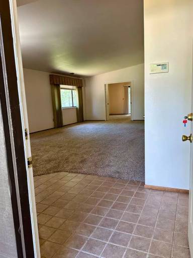 Main picture of 2093 Lazare Path