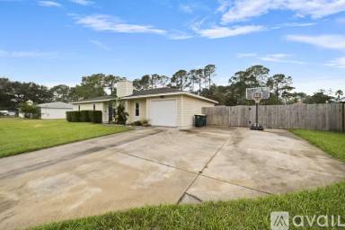 Main picture of 5151 Thoroughbred Blvd