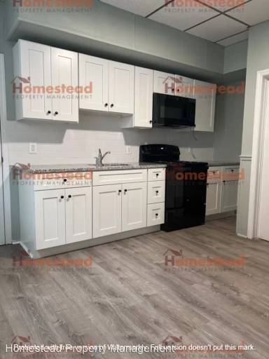 Main picture of 404 Colwyn Ave