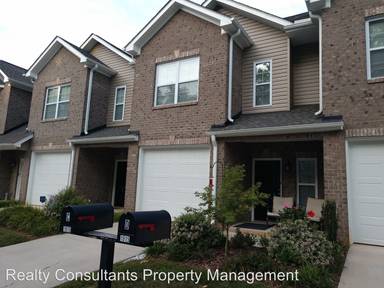 Main picture of 1915 Fleming Rd