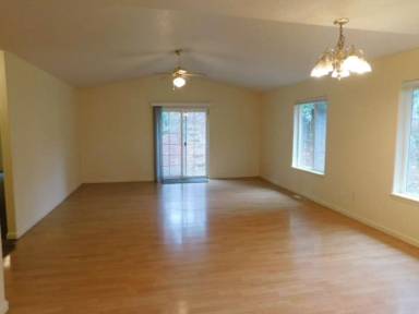 Main picture of 1320 Classico Ct SE