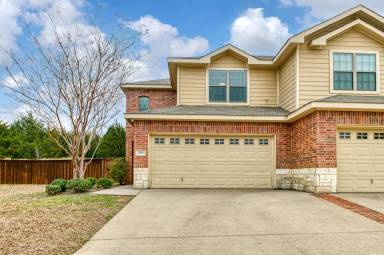 Main picture of 348 Armstrong Ln