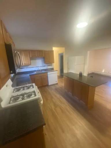 Main picture of 44 Creighton St