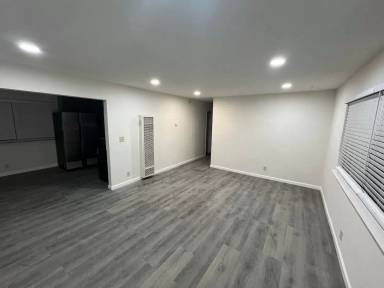 Main picture of 1165 71st Ave