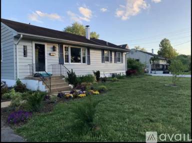 Main picture of 2423 Phillips Dr