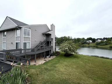 Main picture of 3226 Spinnaker Pt