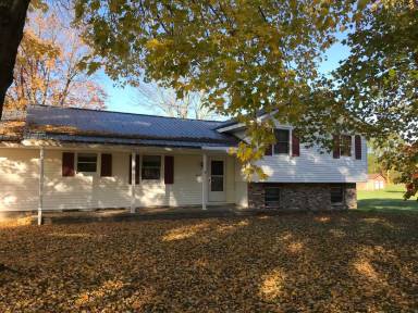 Main picture of 375 Page Hollow Rd