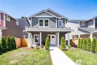 Main picture of 124 N Washington Ave