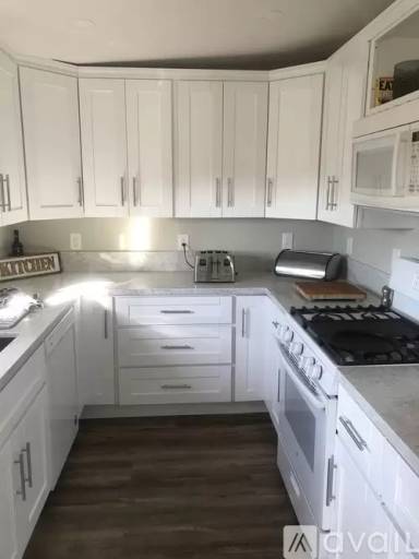 Main picture of 120 Joliet Ct