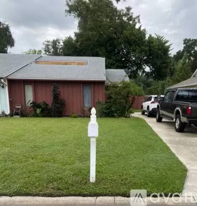 Main picture of 831 Sugar House Dr