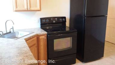 Main picture of 3455 S Spring Ave