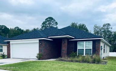 Main picture of 7285 Gateway Ct