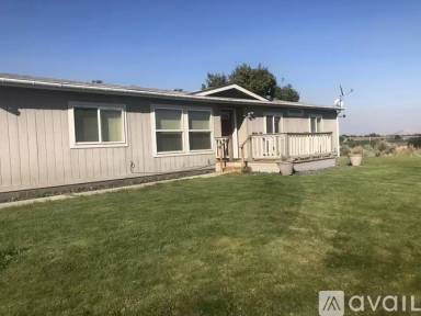 Main picture of 505 Byron Rd