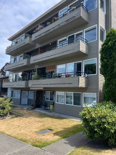Main picture of 2921 Federal Ave