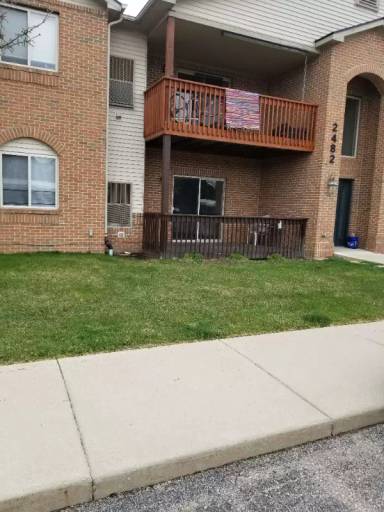 Main picture of 2482 Eagles Cir