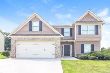 Main picture of 71 Hamilton Blvd NW