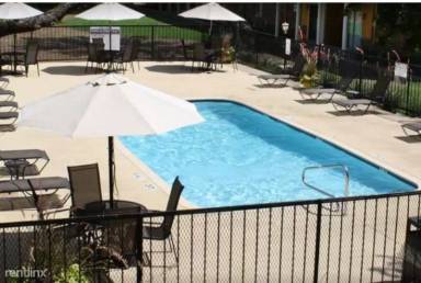 Main picture of LaDonna Place Apartments