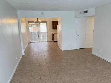Main picture of 4840 E University Ave