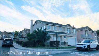Main picture of 1088 Viewpointe Ln