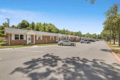 Main picture of Residences at College Avenue