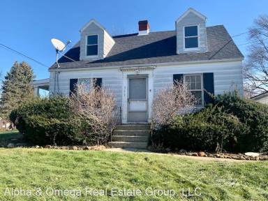 Main picture of 261 Hammond Ave