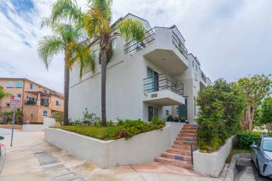 Main picture of 540 1st St