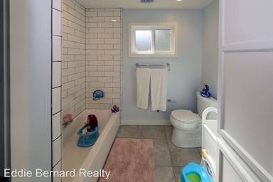 Main picture of 6008 Wish Ave
