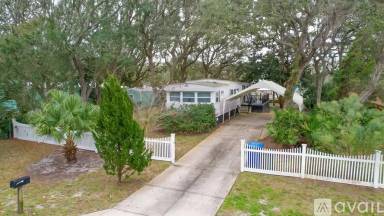 Main picture of 231 Puebla Rd