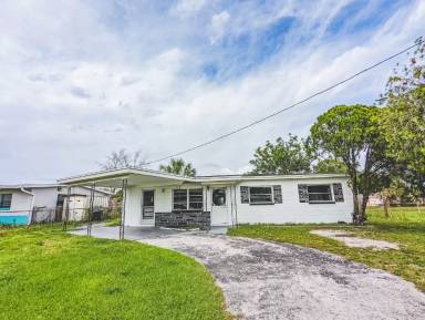 Main picture of 5601 91st Ave N