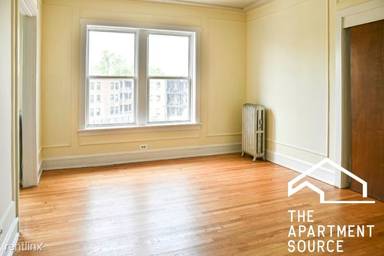 Main picture of 2712 N Milwaukee Ave