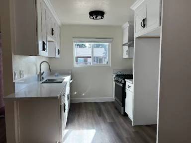 Main picture of 1016 Cabrillo Park Dr