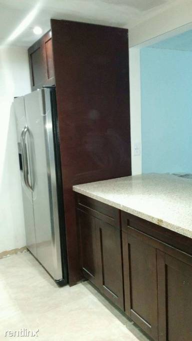 Main picture of Promenade Condominium at Kendall Lakes