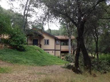 Main picture of 13779 Falling Leaf Ln