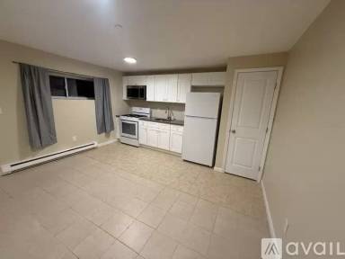 Main picture of 280 Lake Ave