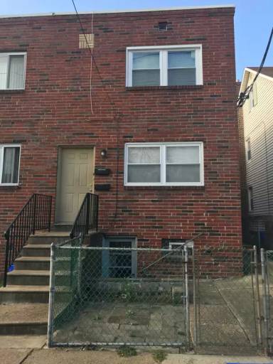 Main picture of 3522 Rhawn St