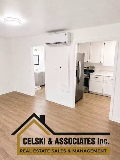 Main picture of 955 W Hermiston Ave