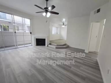 Main picture of 475 E Orange Grove Ave