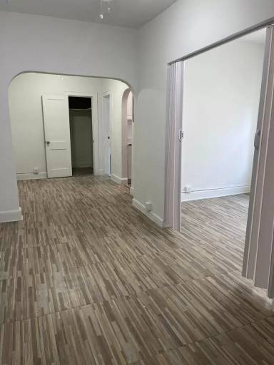 Main picture of 2136 SW 5th St