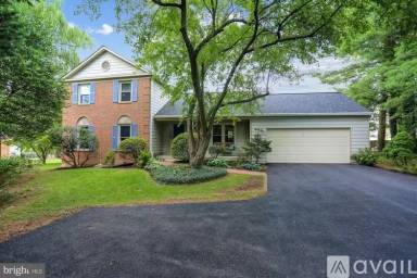 Main picture of 610 Poplarwood Pl