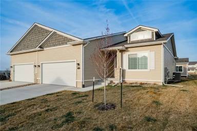 Main picture of 1275 S Maycomb Dr