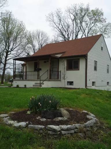 Main picture of 3724 Roslyn Ave