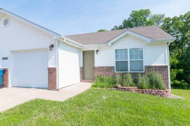 Main picture of 941 Ashley Dr
