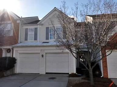 Main picture of 10203 Garmoyle St