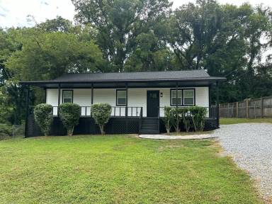 Main picture of 414 Hollywood Dr