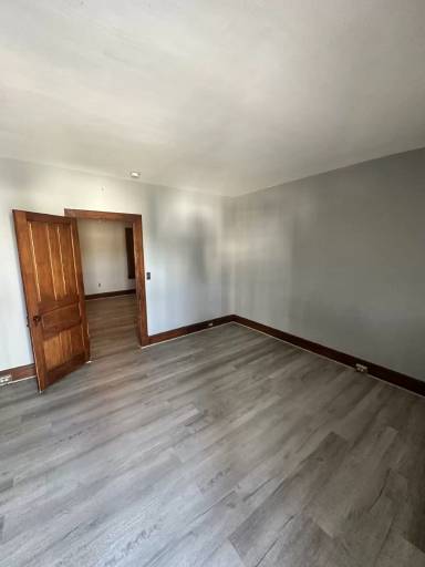 Main picture of 24 Hamilton Ave