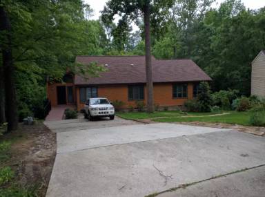 Main picture of 23 Copper Hill Ct
