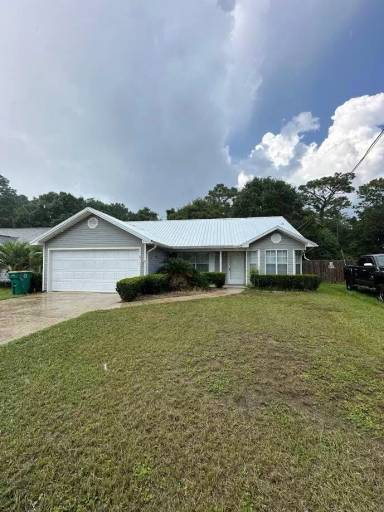 Main picture of 934 Emily Cir